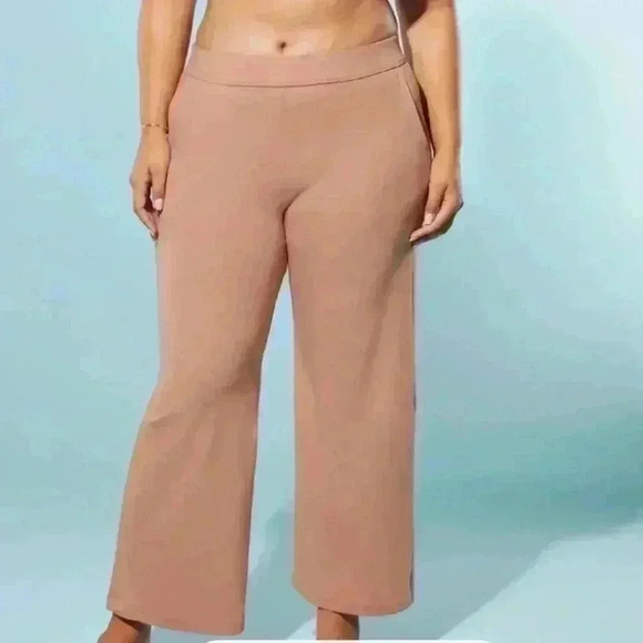 Yitty by Lizzo Body Butter Straight Leg Pants - Picture 2 of 11